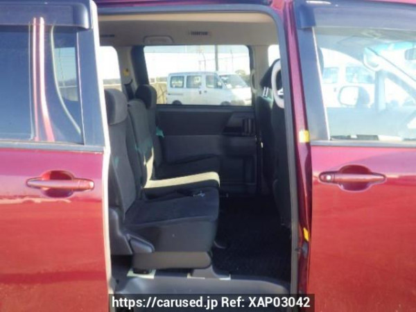 Used 2009 AT toyota voxy ZRR75G Image[13]