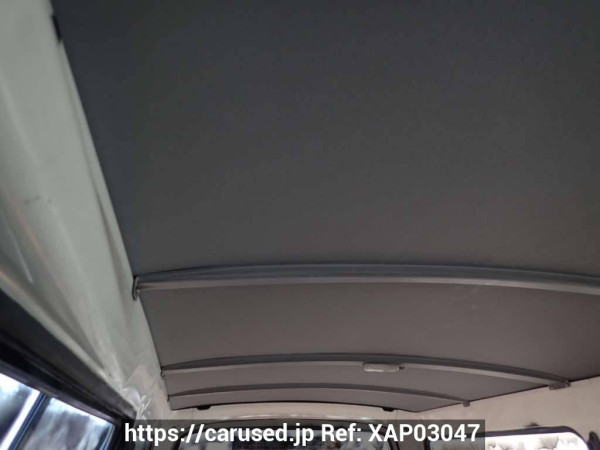 Used 2000 AT toyota hiace-van RZH102V Image[9]