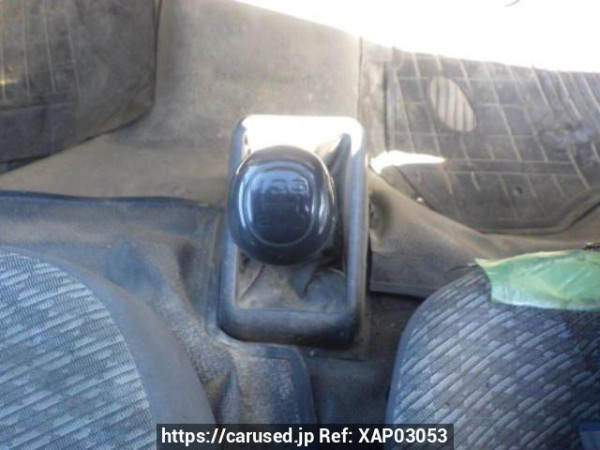 Used 2004 MT toyota regiusace-van TRH112V Image[19]