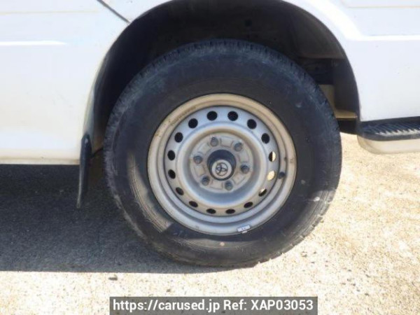 Used 2004 MT toyota regiusace-van TRH112V Image[22]
