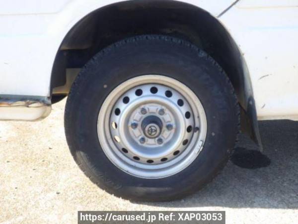 Used 2004 MT toyota regiusace-van TRH112V Image[25]