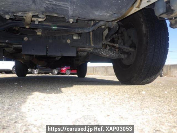Used 2004 MT toyota regiusace-van TRH112V Image[27]
