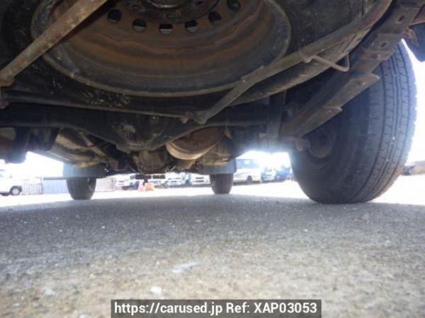 Used 2004 MT toyota regiusace-van TRH112V Image[30]