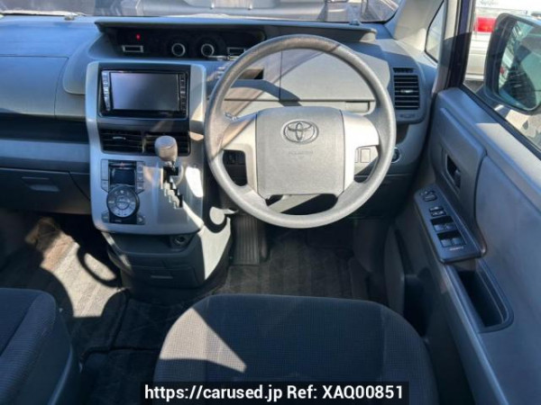Used 2008 AT toyota noah ZRR70G Image[21]