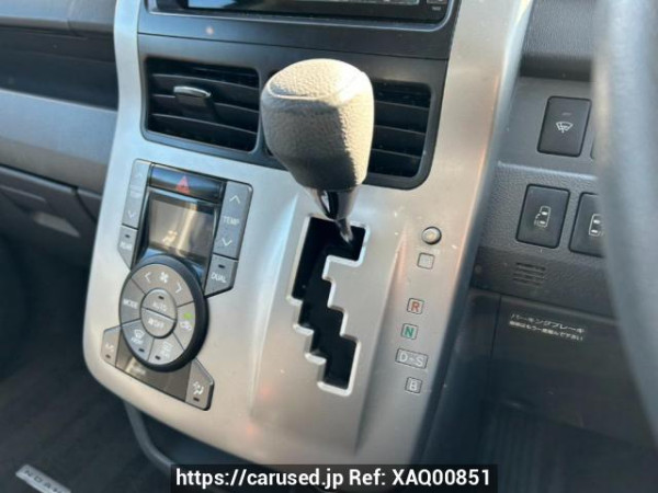Used 2008 AT toyota noah ZRR70G Image[28]
