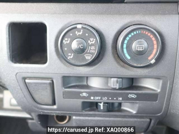 Used 2009 AT toyota regiusace-van KDH201V Image[29]