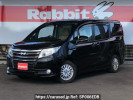 Toyota Noah ZWR80G