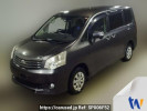 Toyota Noah ZRR75G