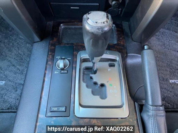 Used 2008 AT toyota land-cruiser UZJ200W Image[31]