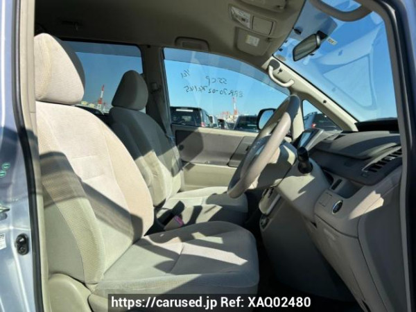 Used 2009 AT toyota noah ZRR70G Image[13]