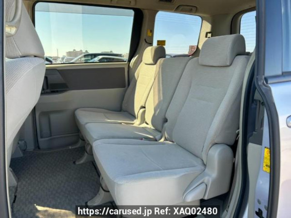 Used 2009 AT toyota noah ZRR70G Image[16]