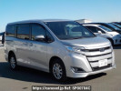 Toyota Noah ZRR85G