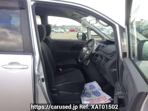 Used 2009 AT toyota noah ZRR70G Image[12]
