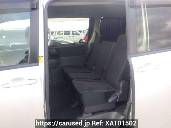 Used 2009 AT toyota noah ZRR70G Image[15]