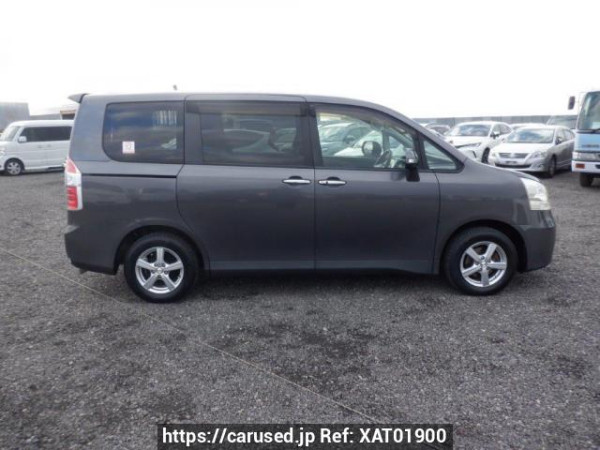 Used 2009 AT toyota noah ZRR70G Image[7]