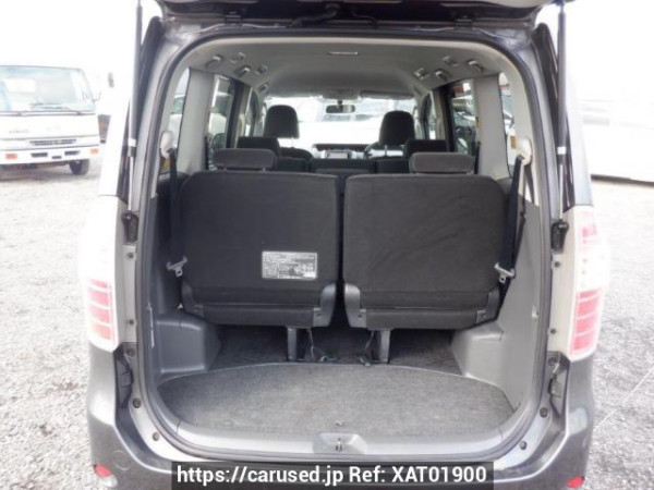 Used 2009 AT toyota noah ZRR70G Image[8]