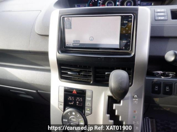 Used 2009 AT toyota noah ZRR70G Image[22]