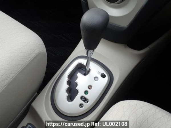 Used 2005 AT toyota belta SCP92 Image[21]
