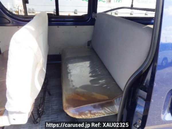Used 2005 AT toyota regiusace-van KDH200V Image[17]
