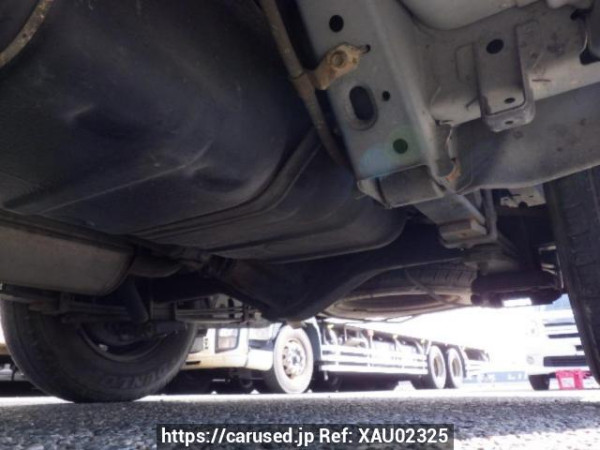 Used 2005 AT toyota regiusace-van KDH200V Image[37]
