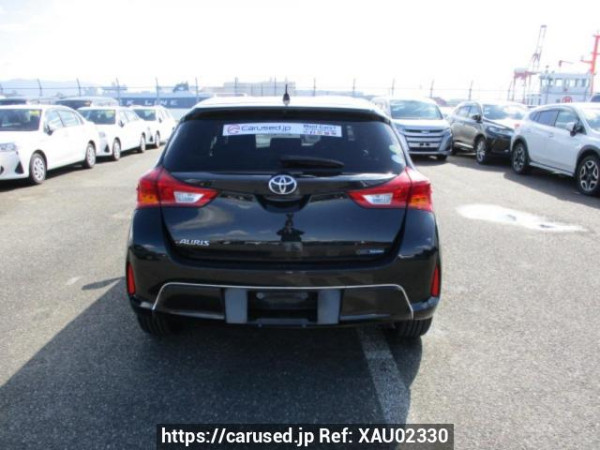 Used 2013 AT toyota auris NZE181H Image[5]