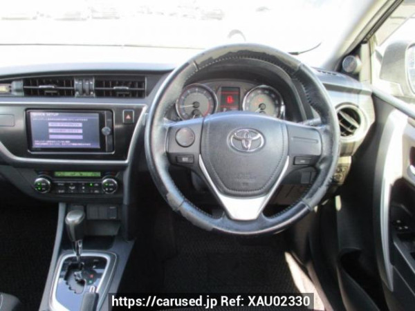 Used 2013 AT toyota auris NZE181H Image[18]