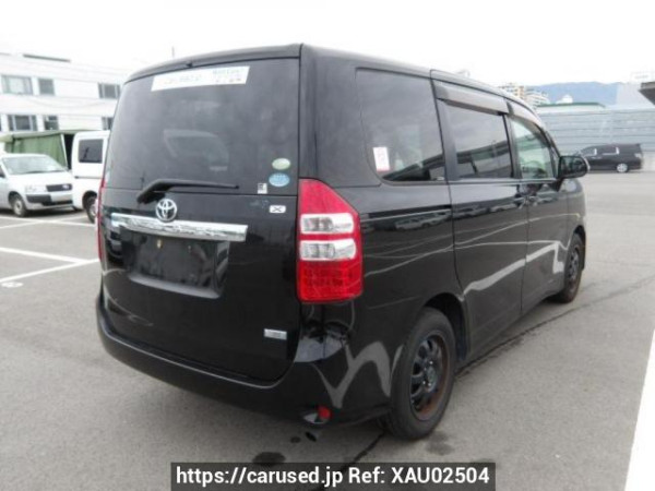 Used 2011 AT toyota noah ZRR70G Image[5]