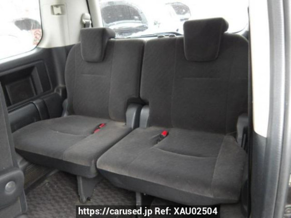 Used 2011 AT toyota noah ZRR70G Image[15]