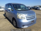 Toyota Noah ZRR70G