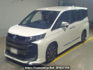 Toyota Noah ZWR90W