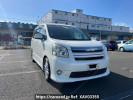 Toyota Noah ZRR70W