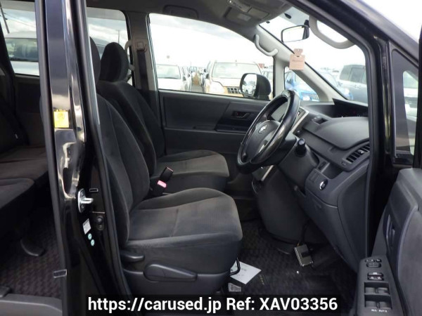 Used 2009 AT toyota noah ZRR70G Image[17]