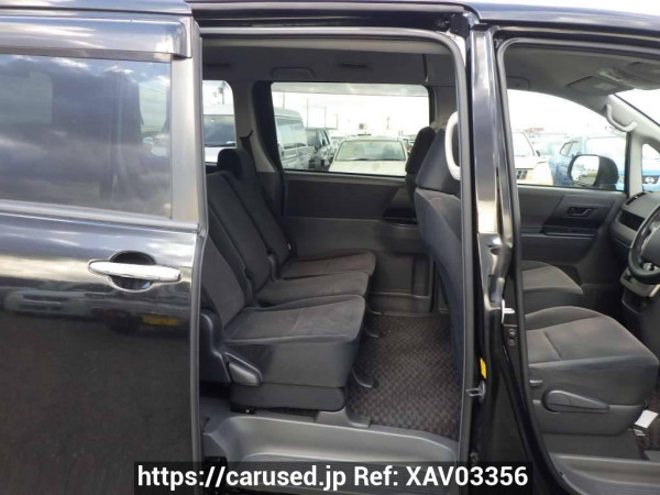Used 2009 AT toyota noah ZRR70G Image[22]