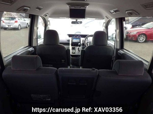 Used 2009 AT toyota noah ZRR70G Image[26]