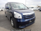 Toyota Noah ZRR75G