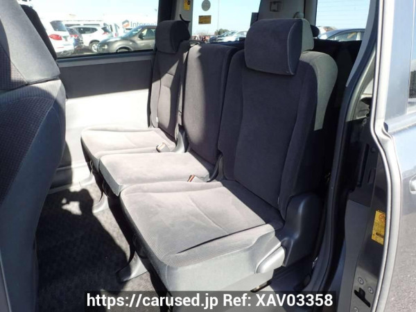 Used 2010 AT toyota noah ZRR75G Image[14]