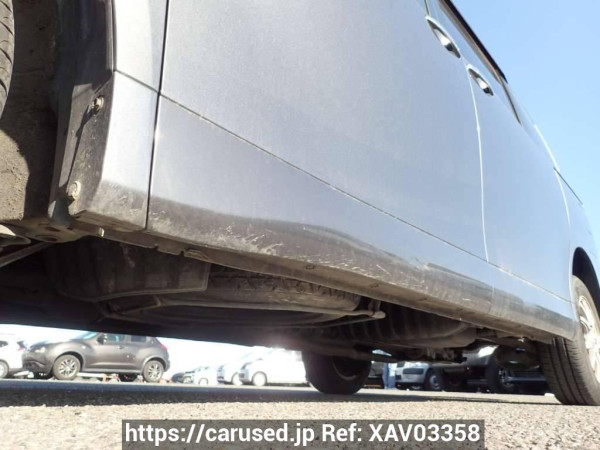 Used 2010 AT toyota noah ZRR75G Image[35]