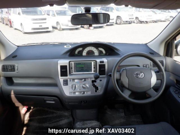 Used 2004 AT toyota raum NCZ20 Image[16]