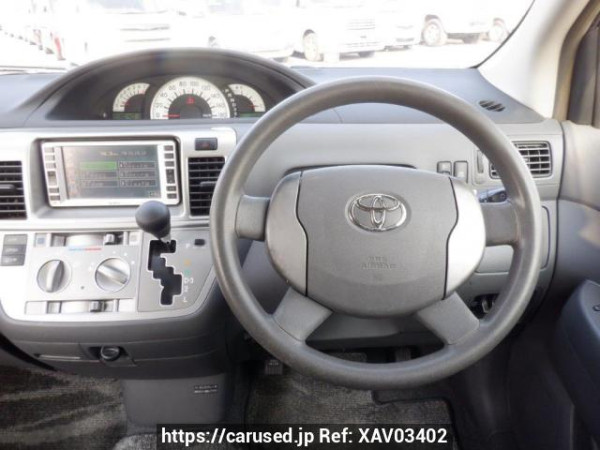 Used 2004 AT toyota raum NCZ20 Image[18]