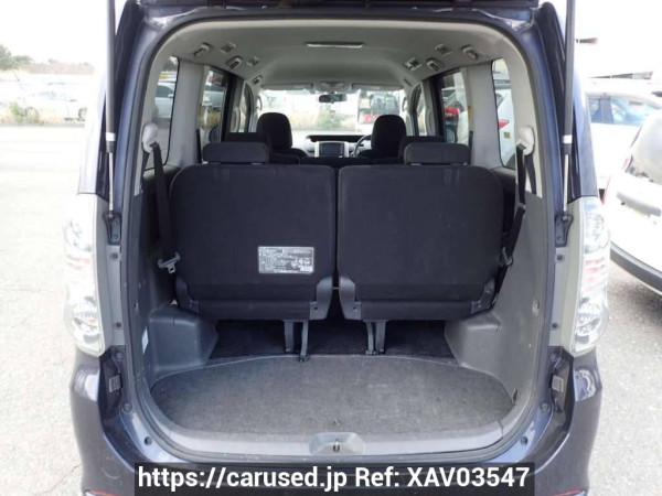 Used 2007 AT toyota voxy ZRR75W Image[6]