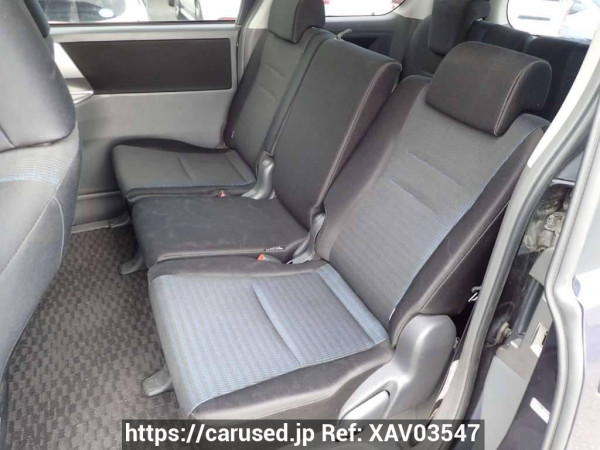 Used 2007 AT toyota voxy ZRR75W Image[14]