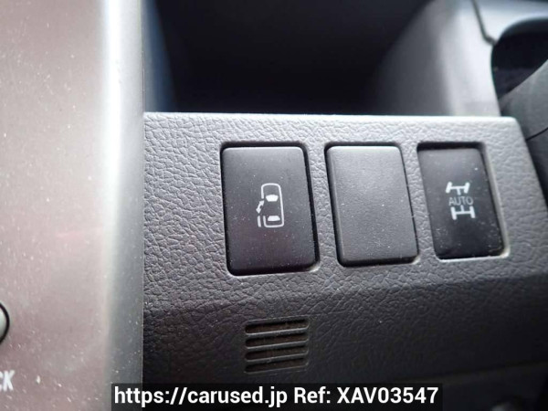 Used 2007 AT toyota voxy ZRR75W Image[18]