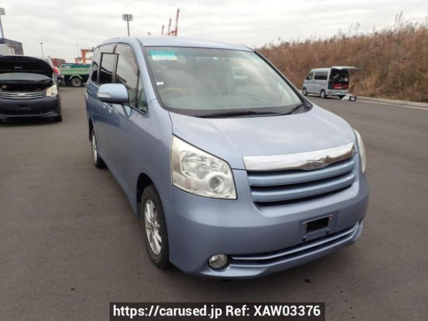 Used 2008 AT toyota noah ZRR75G Image[0]