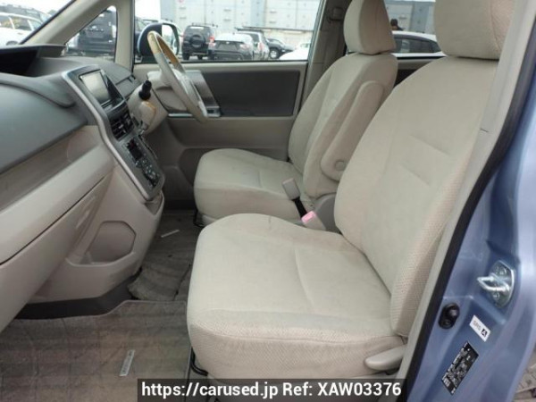 Used 2008 AT toyota noah ZRR75G Image[12]