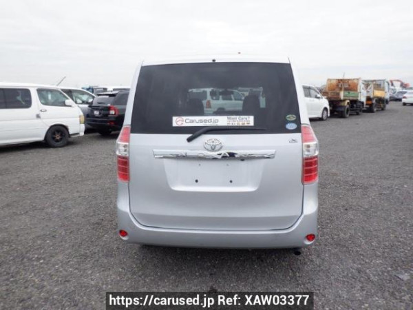 Used 2008 AT toyota noah ZRR70G Image[5]