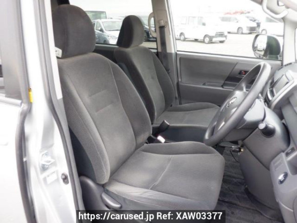 Used 2008 AT toyota noah ZRR70G Image[12]