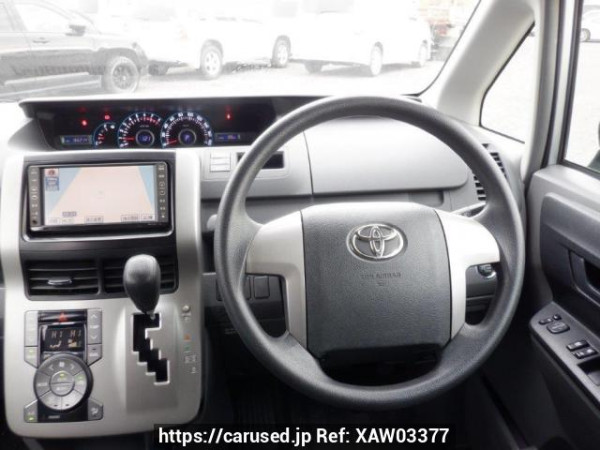 Used 2008 AT toyota noah ZRR70G Image[19]