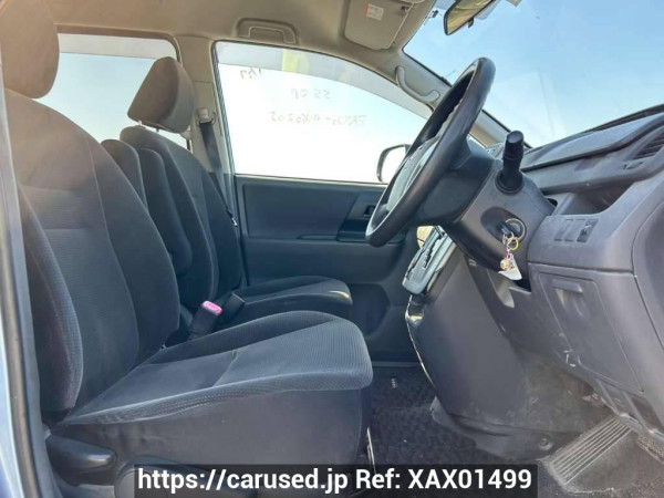 Used 2007 AT toyota voxy ZRR70G Image[12]