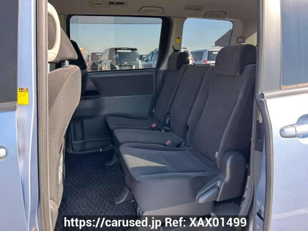 Used 2007 AT toyota voxy ZRR70G Image[14]