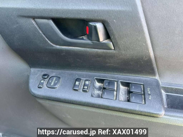 Used 2007 AT toyota voxy ZRR70G Image[17]